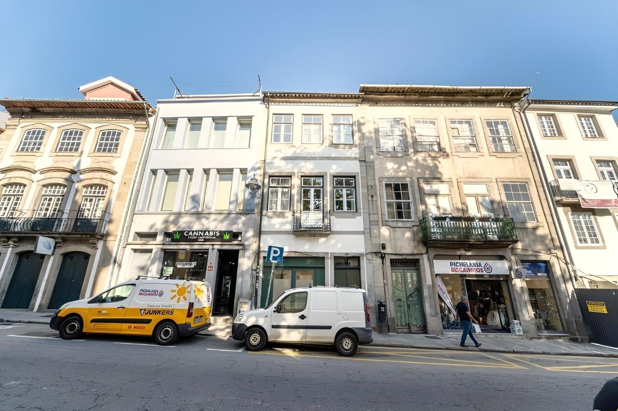 Biscainhos Flat By The Arch - Charming Apartments In The Historic Center Braga Exterior photo